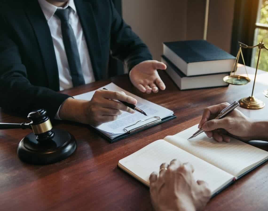 Common Challenges Couples Face in Collaborative Law Altrincham
